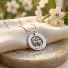 Сребърно колие Ангел с диск и гравирано послание Сребърно колие Ангел с диск и гравирано послание