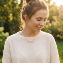 Златно колие с две имена по избор и циркони