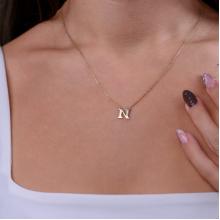 Златно колие с инициали Златно колие с инициали