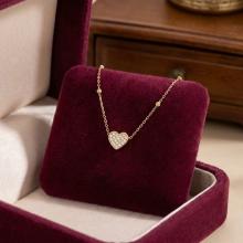 Златно колие Любов с циркони