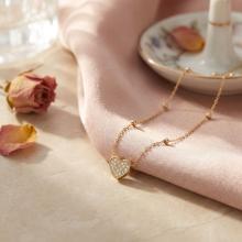 Златно колие Любов с циркони