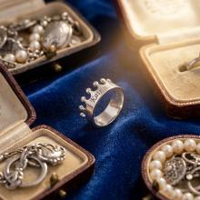 Сребърен пръстен корона с гравиране