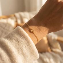 Златна гривна с инициали Златна гривна с инициали