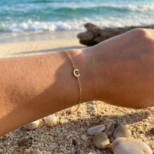 Златна гривна с инициали Златна гривна с инициали