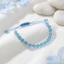 Гривна със златни топчета и сини мъниста R10