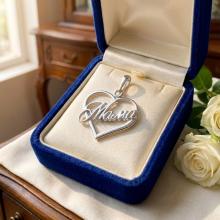 Сребърен медальон сърце Мама