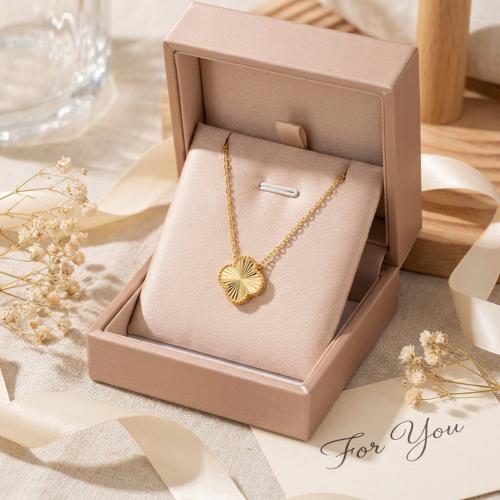 Златно колие Диамантена детелина