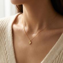 Златно колие Диамантена детелина-11мм