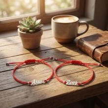 Гривна с червен конец и сребърно име по избор Гривна с червен конец и сребърно име по избор
