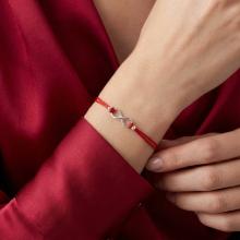 Гривна с червен конец и сребърен елемент безкрайност В49 Гривна с червен конец и сребърен елемент безкрайност В49