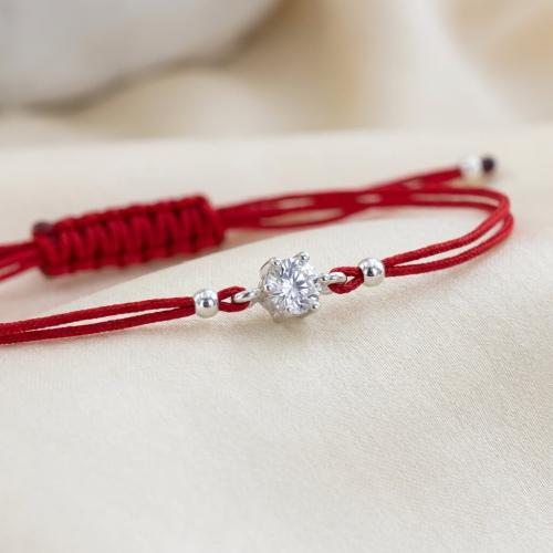 Гривна с червен конец и сребърен елемент с циркон