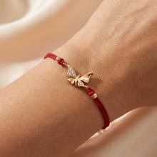 Гривна с червен конец и златен елемент пеперуда с циркони B60