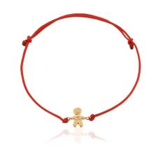 Гривна с червен конец и 14 карата златен елемент момче Гривна с червен конец и 14 карата златен елемент момче