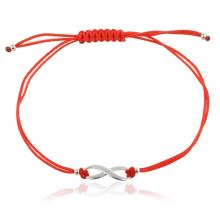 Гривна с червен конец и сребърен елемент безкрайност В93S