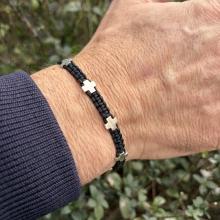 Гривна с конец и сребърни кръстове