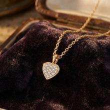Златно колие Сърце с диаманти