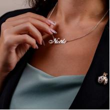 Сребърно колие с име по избор и коронка Сребърно колие с име по избор и коронка