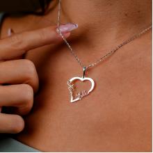 Сребърно колие във формата на сърце с име по избор Сребърно колие във формата на сърце с име по избор